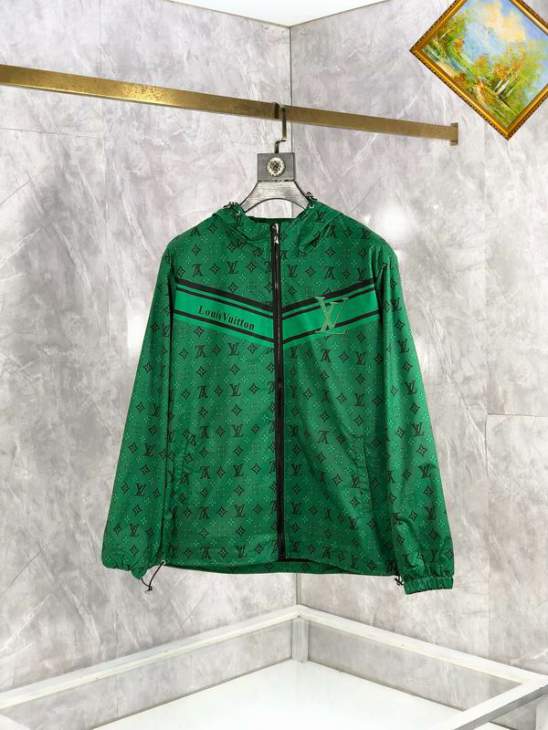 Picture of Louis Vuitton Jackets _SKULVM-3XL25tx24531989